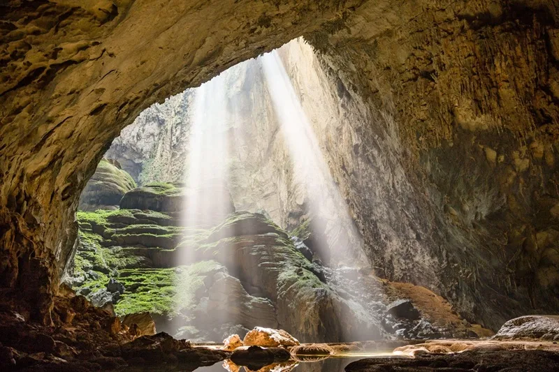 Hang Sơn Đoòng – kỳ quan thiên nhiên kỳ vĩ của Quảng Bình.